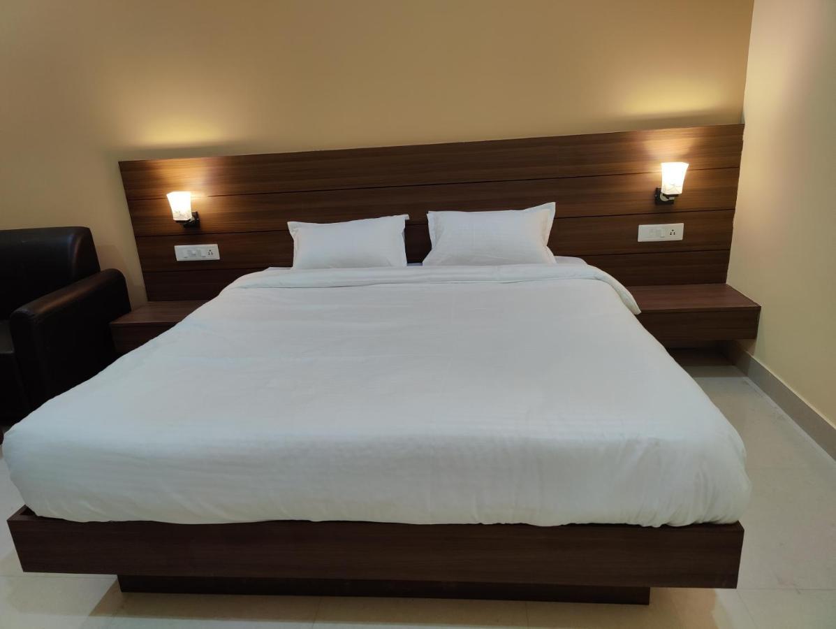 Hotel Hr Garden Deoghar Zewnętrze zdjęcie