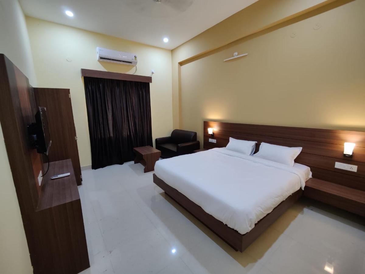 Hotel Hr Garden Deoghar Zewnętrze zdjęcie